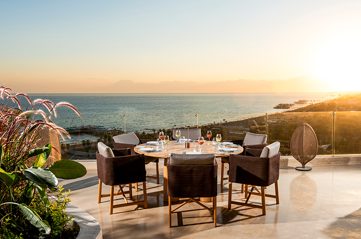 REGNUM THE CROWN NUAGE 01 Card