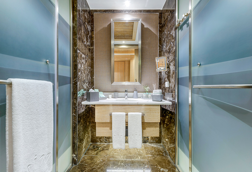 Regnumcarya Jadejuniorroom Bathroom 03