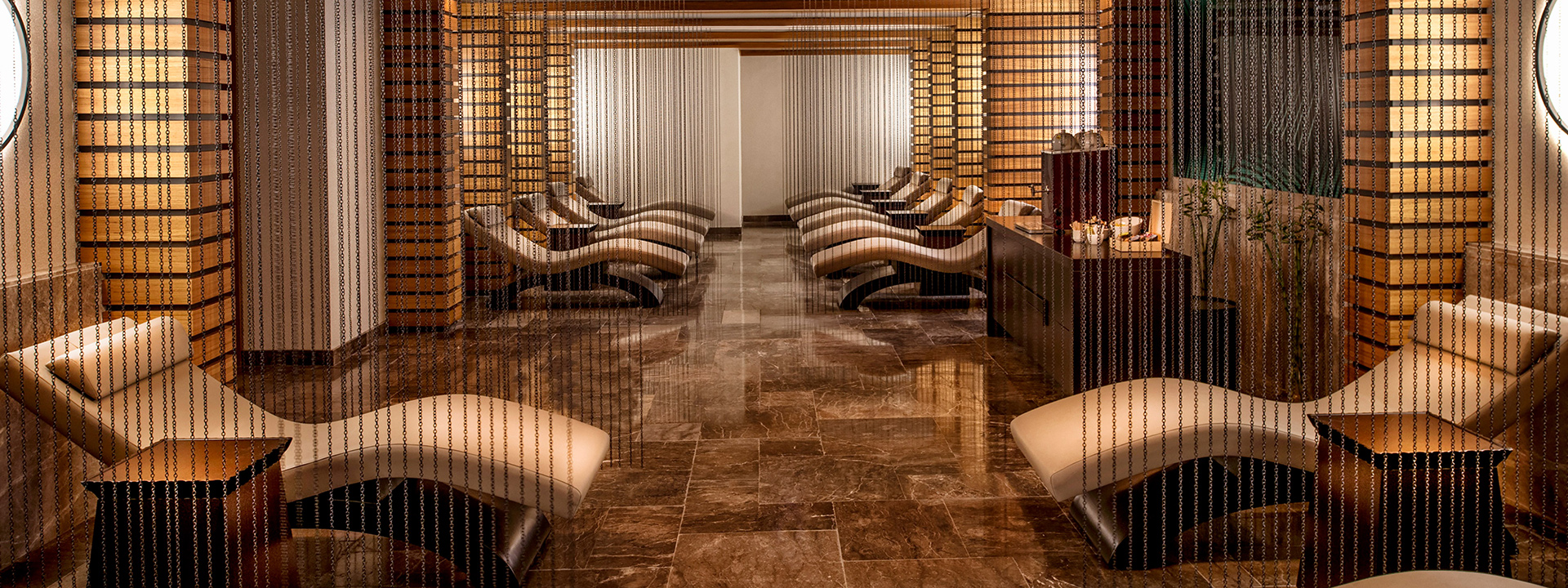 Greendoor Spa Wellness Green Pool Banner