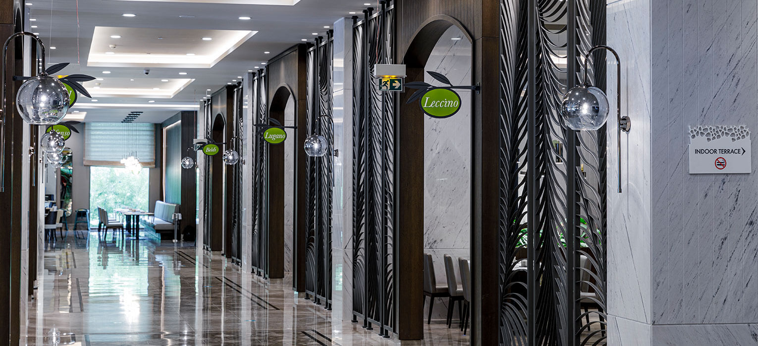 Regnumcarya Olive Slider 12