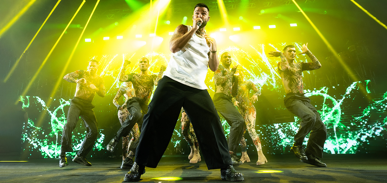 RICKYMARTIN Slider 2